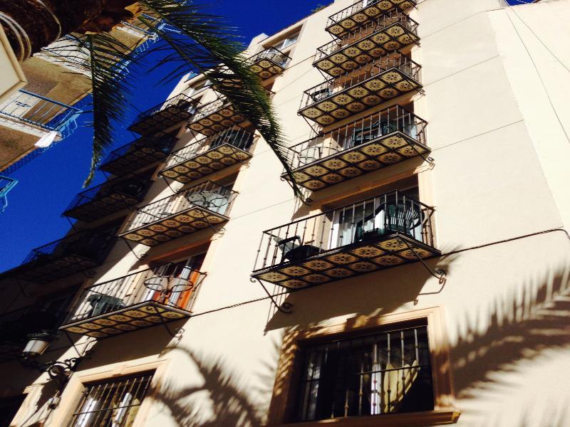 Hotel Queens - Adults Only Benidorm Exteriör bild