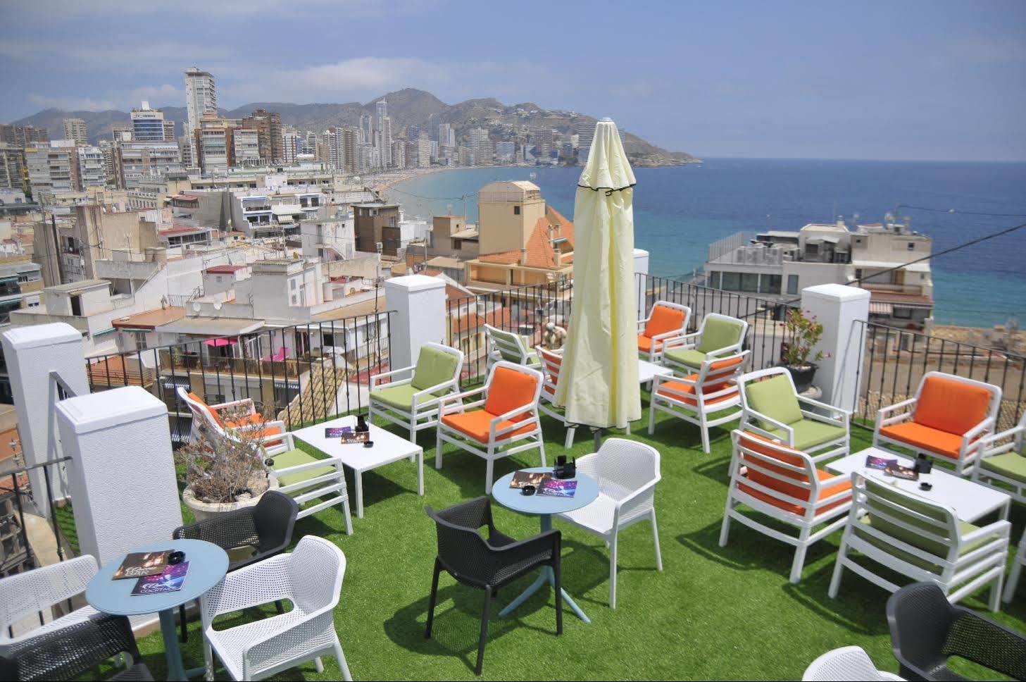 Hotel Queens - Adults Only Benidorm Exteriör bild